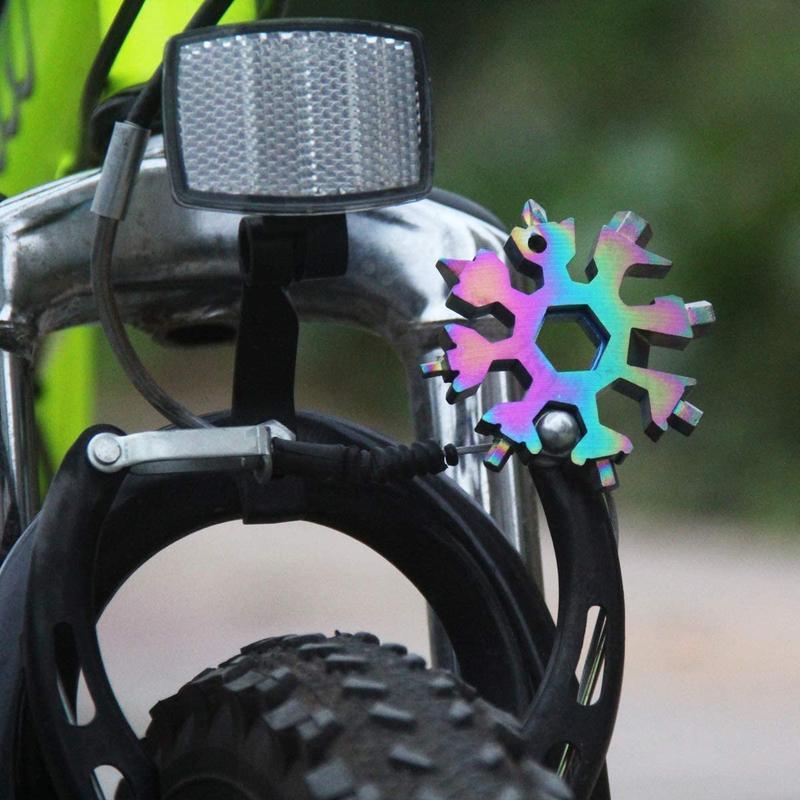 18-in-1 roestvrijstalen sneeuwvlokken multitool